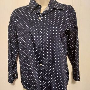 Chaps Classic   S/P/CH 100% cotton VGC like new 18 inch arm pit to pit  23 inch